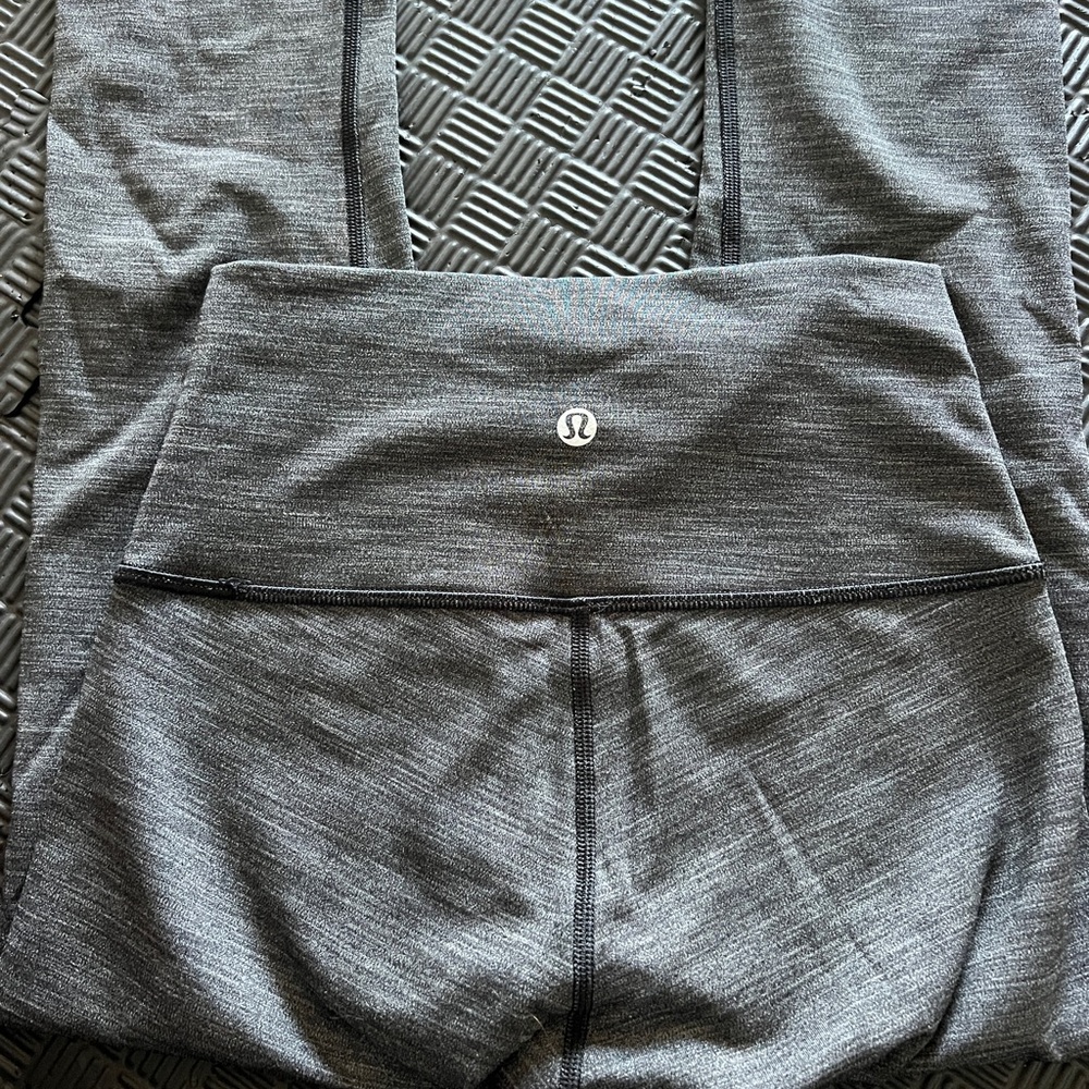 Grey Lululemon Leggings
